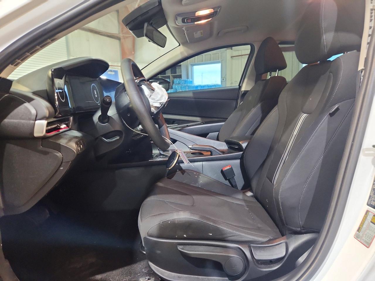 2024 Hyundai Elantra Sel - Image 7