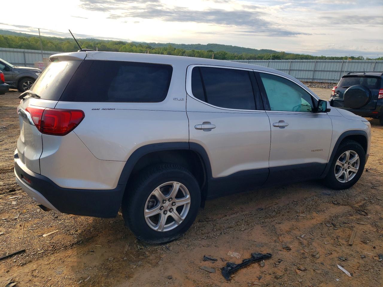 2018 GMC Acadia Sle - Фото 3