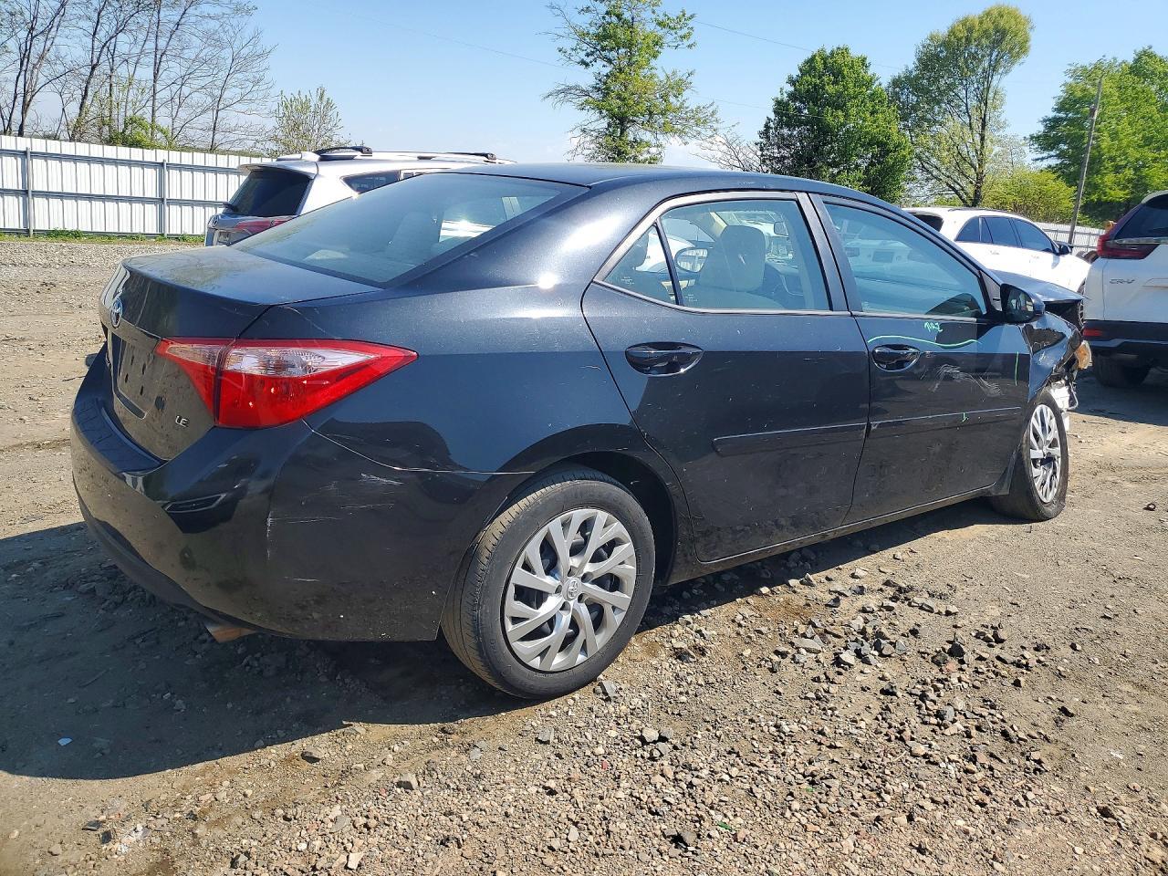 2019 Toyota Corolla Le - Фото 3