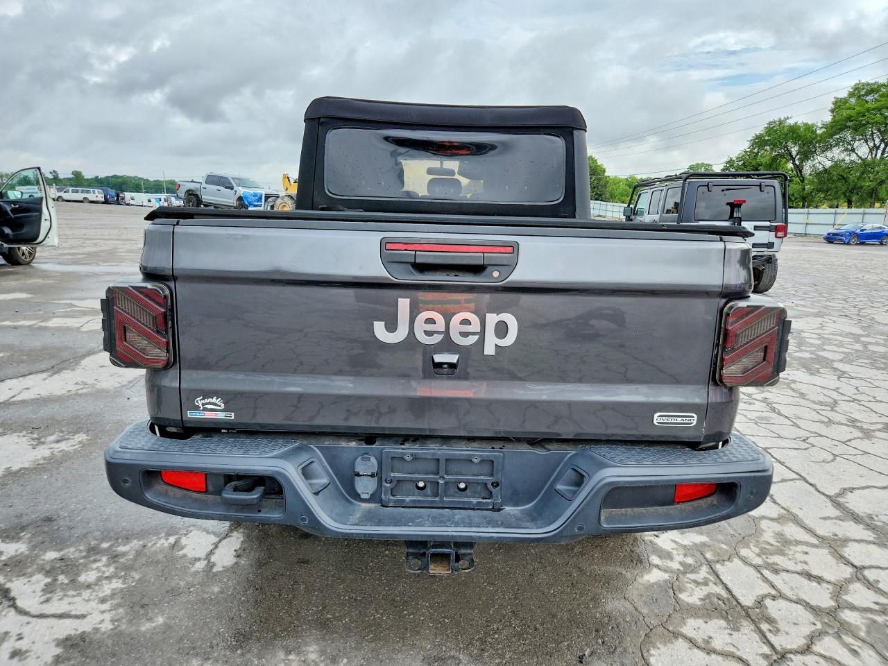 2020 Jeep Gladiator Overland - Image 6