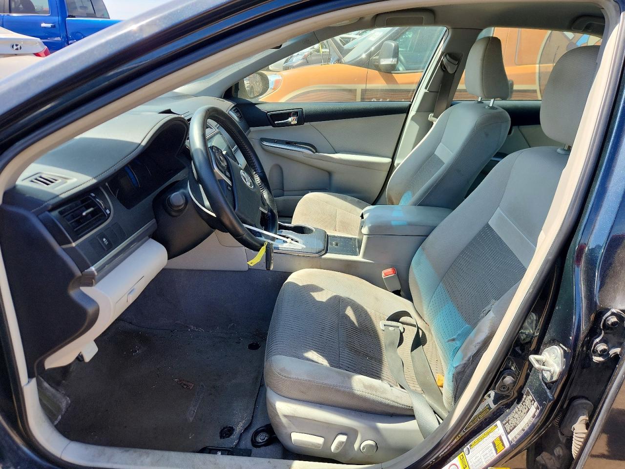 2012 Toyota Camry Hybrid - Image 7