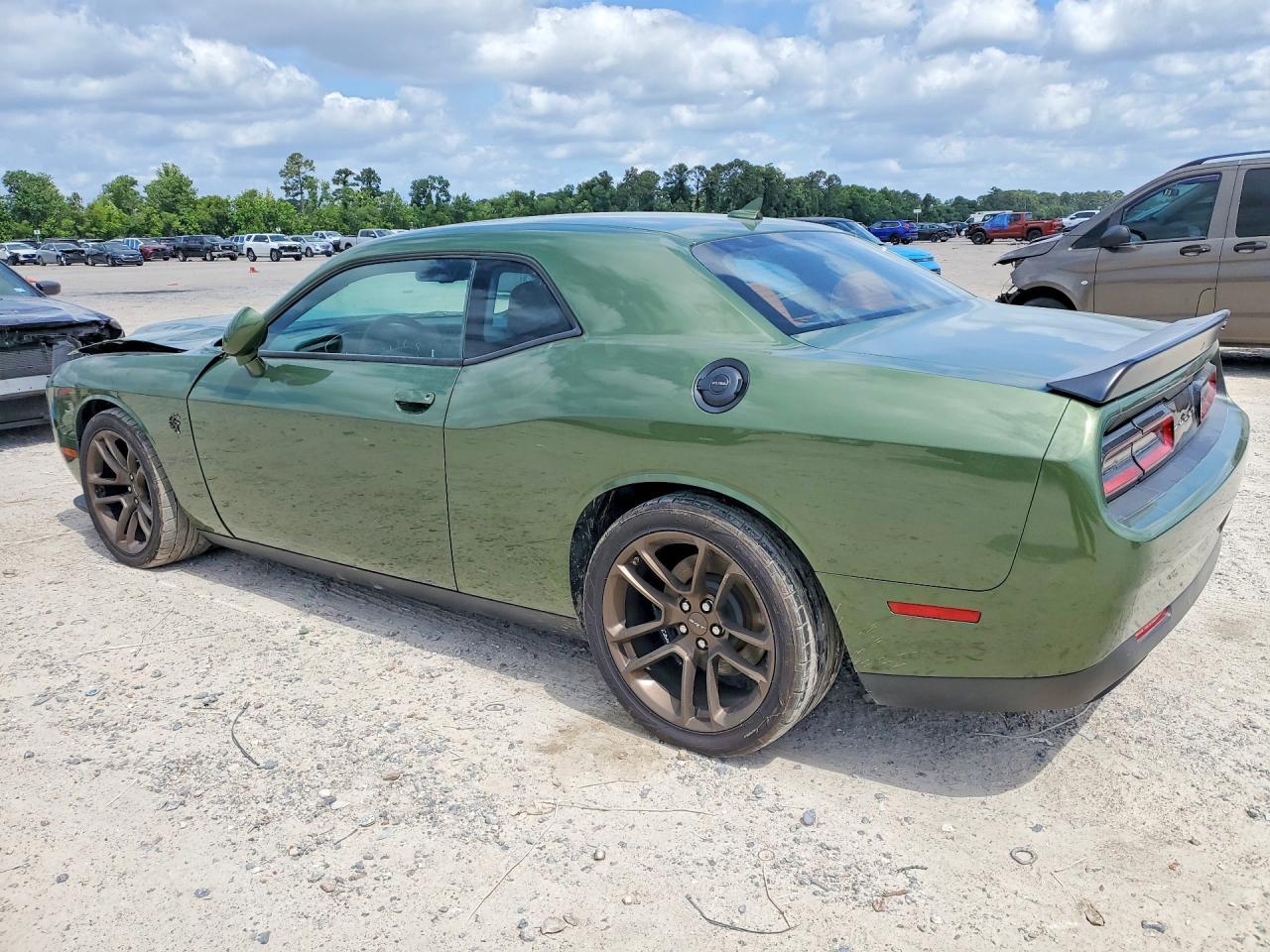 2023 Dodge Chall Srt8 - Image 2