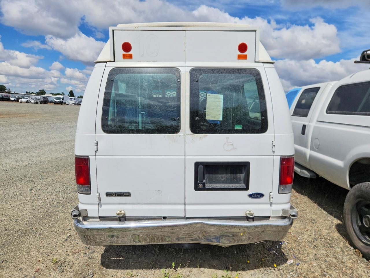 2008 Ford Econoline Cargo E-15 - Image 6