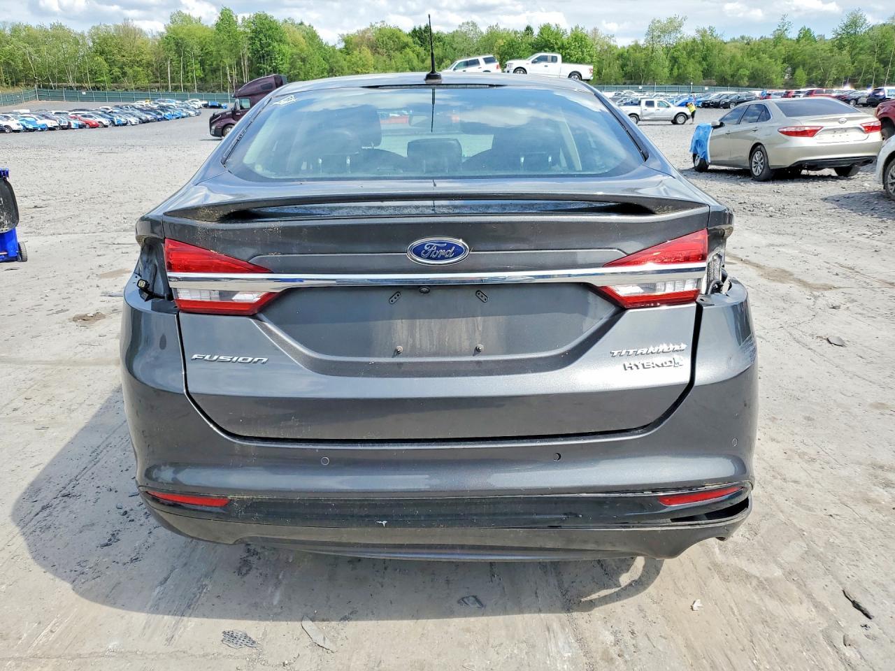 2018 Ford Fusion - Image 6