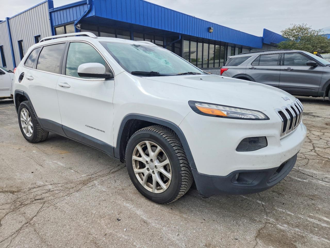 2014 Jeep Cherokee Latitude - Image 4