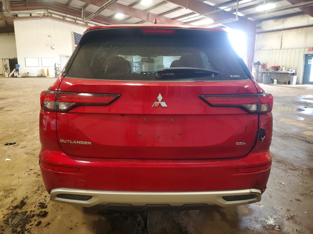 2023 Mitsubishi Outlander Sel - Image 6