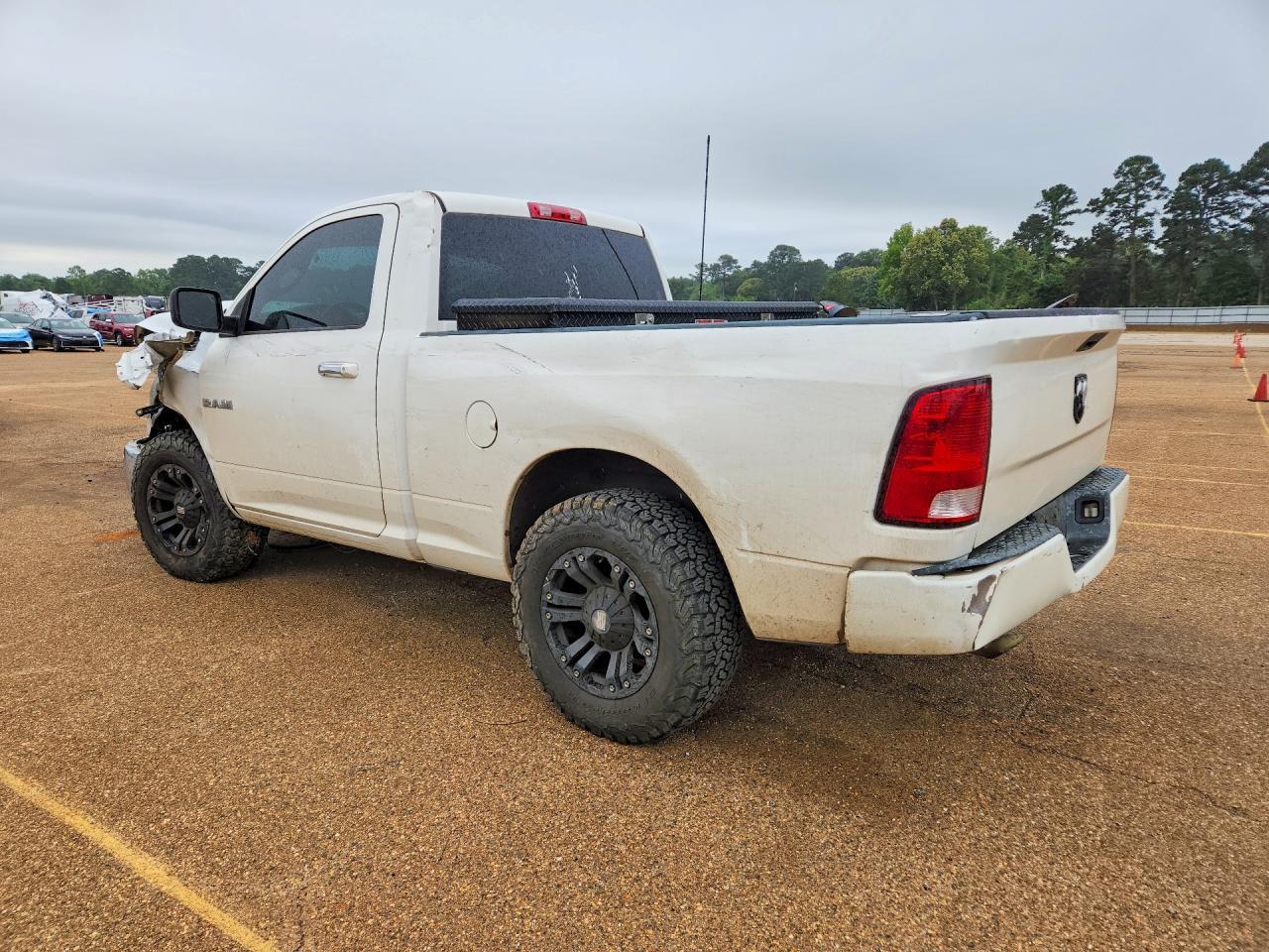 2009 Dodge Ram 1500 - Фото 2