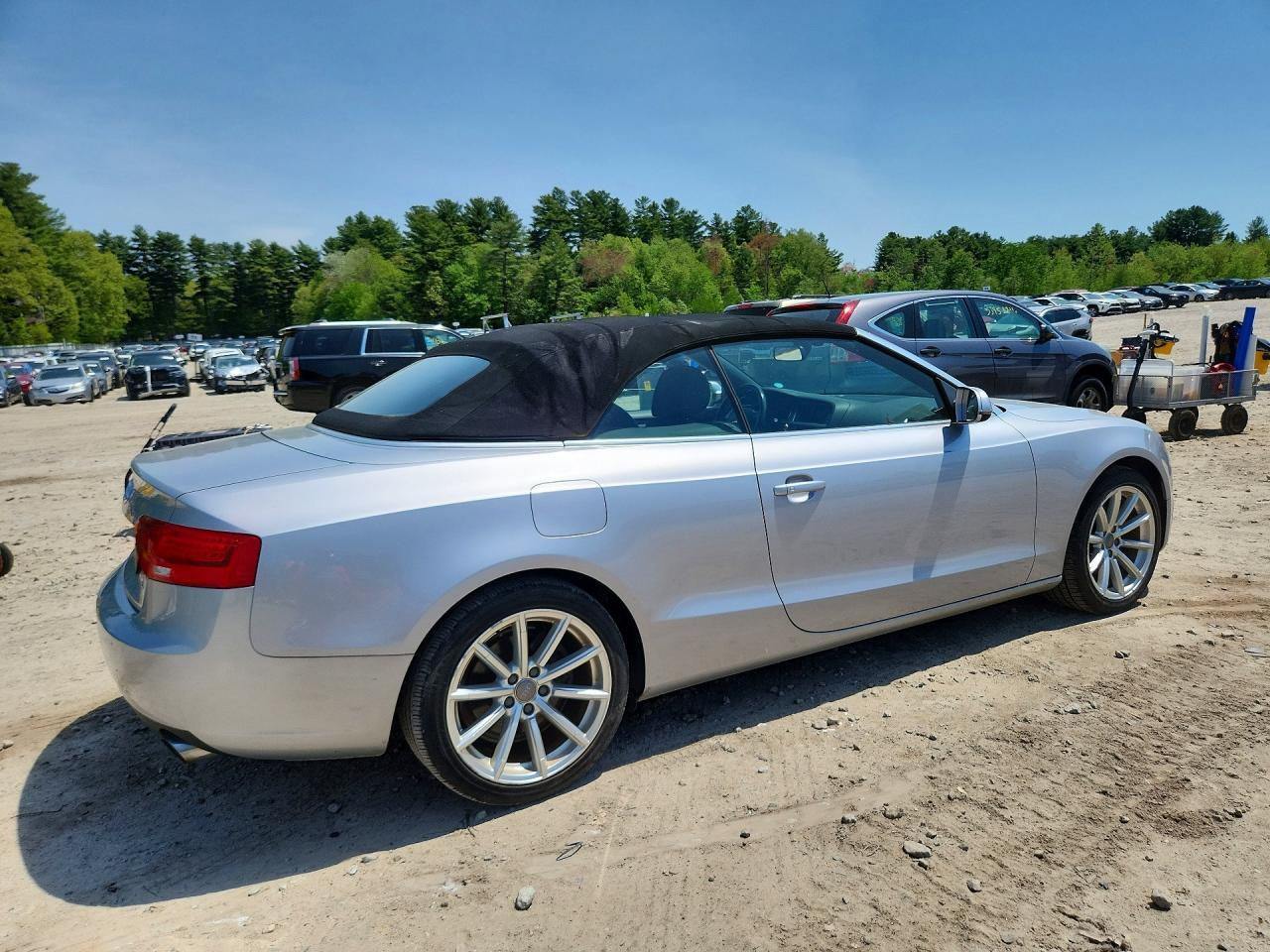 2015 Audi A5 Premium - Image 3