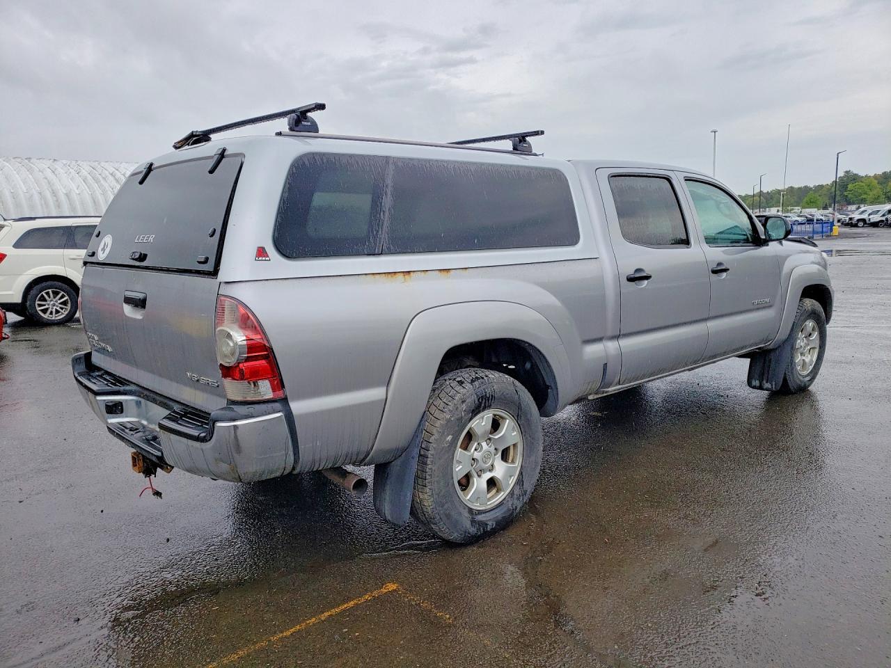 2014 Toyota Tacoma V6 - Фото 3