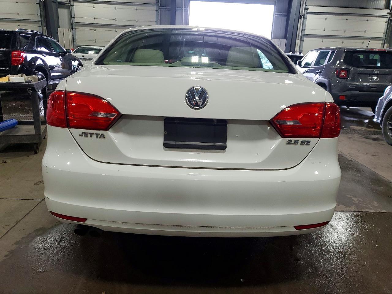 2012 Volkswagen Jetta Se - Image 6