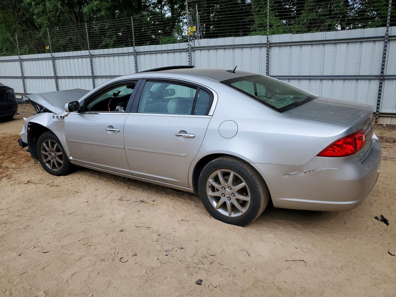 2008 Buick Lucerne Cxl - Image 2