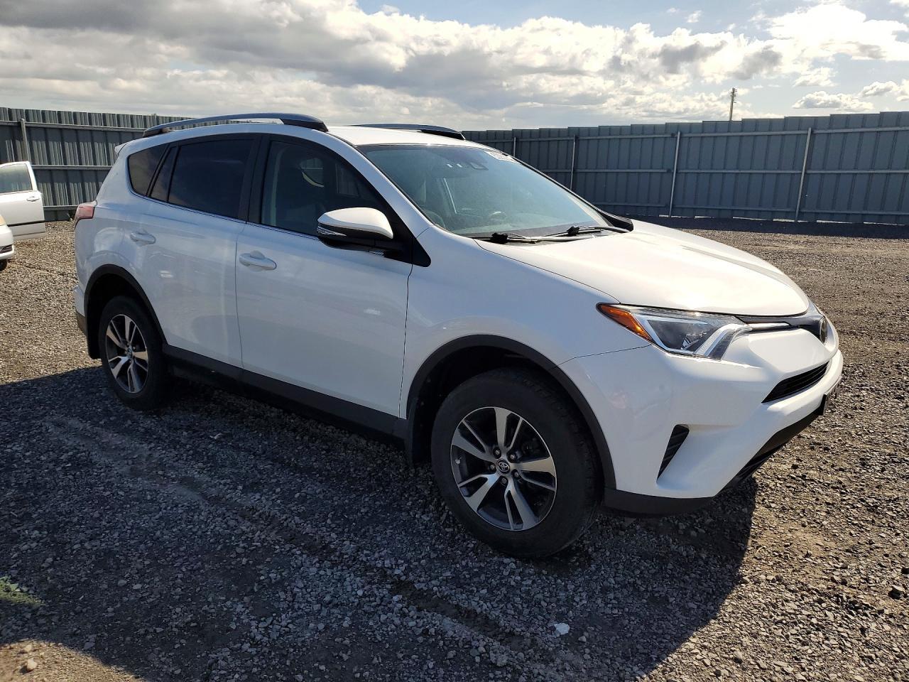 2018 Toyota Rav4 Le - Фото 4