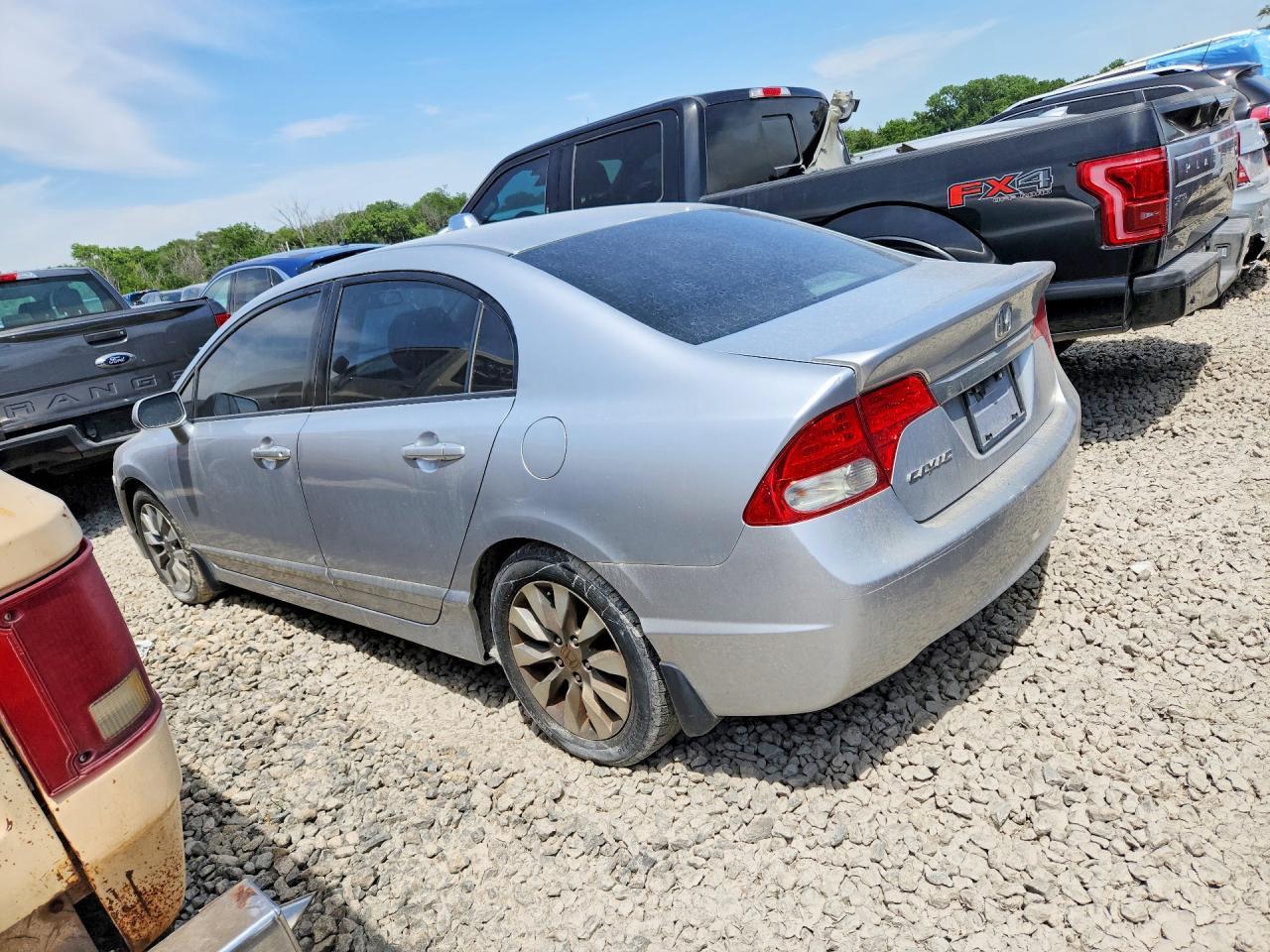 2011 Honda Civic Ex - Image 2
