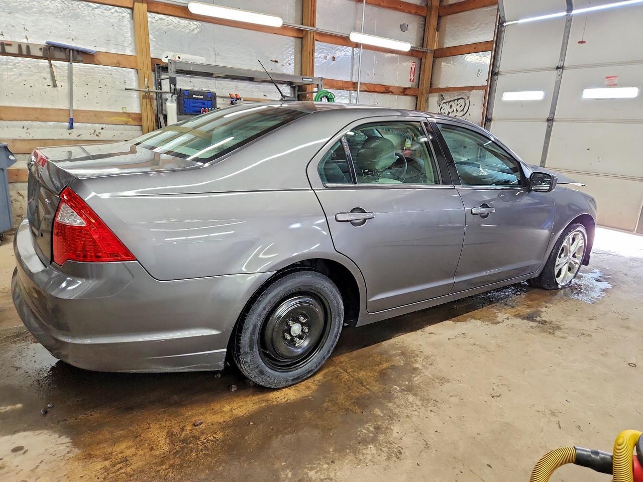 2012 Ford Fusion Se - Фото 3