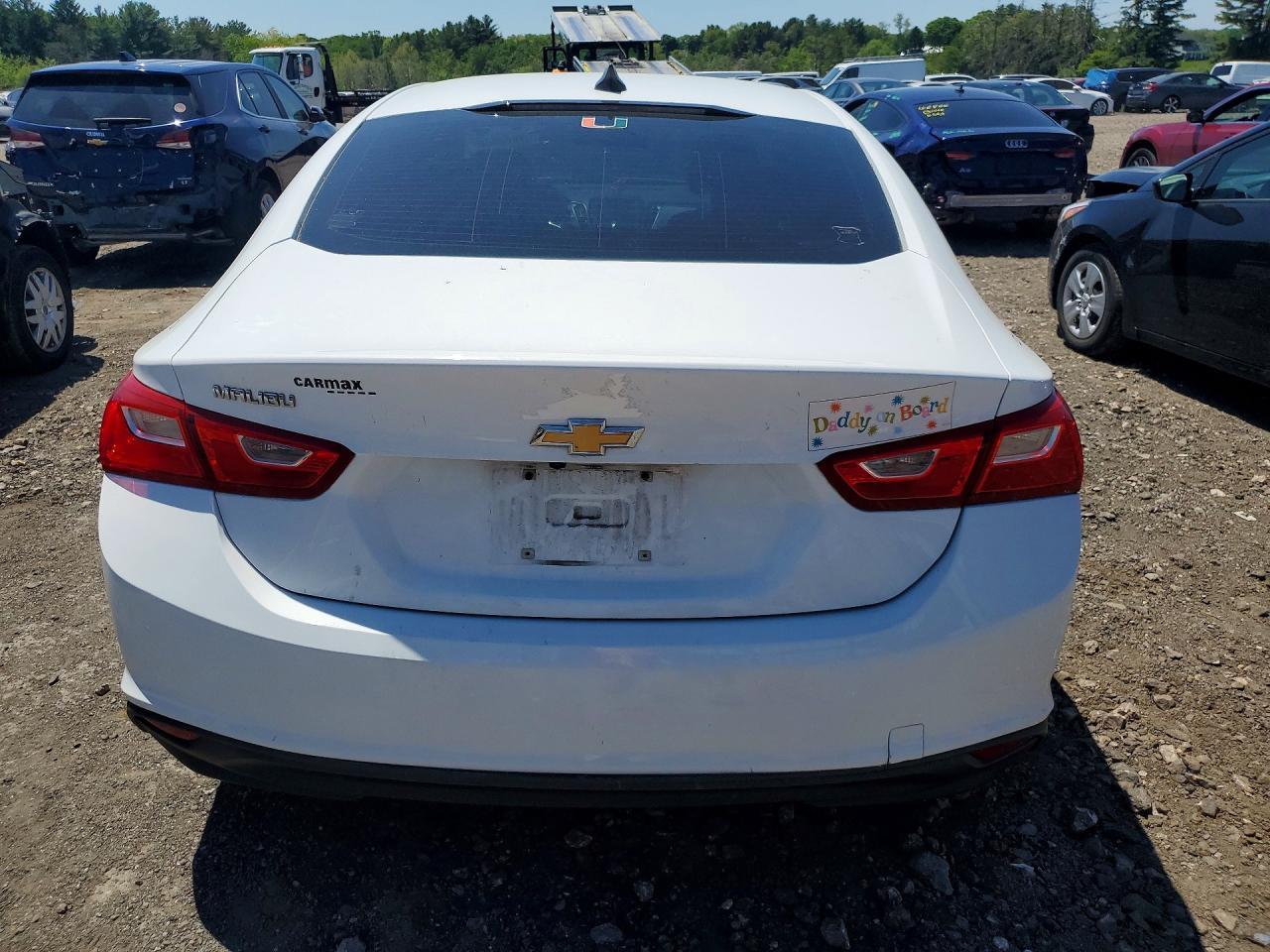 2017 Chevrolet Malibu Ls - Фото 6