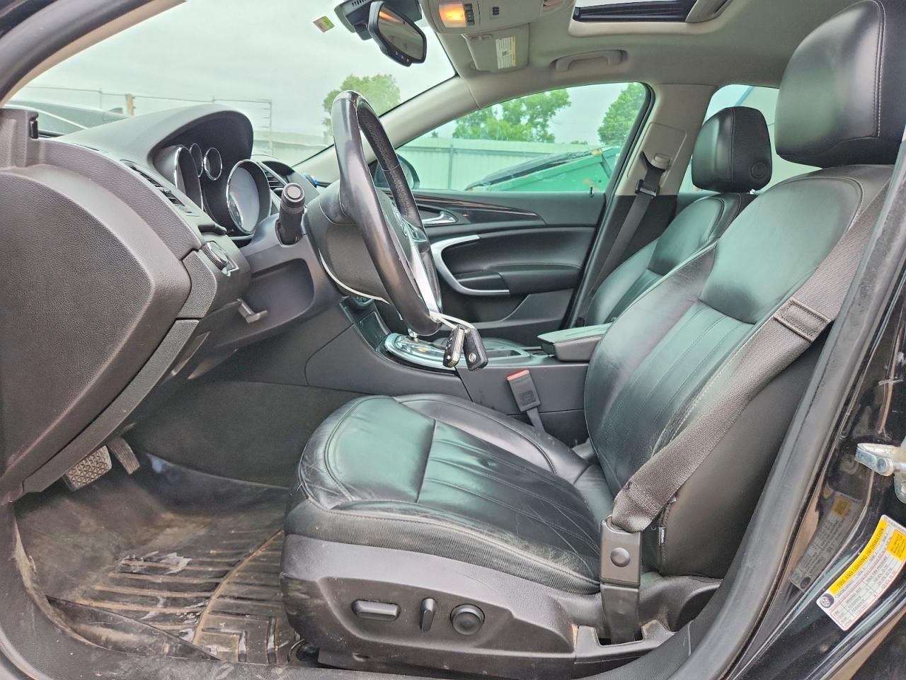 2013 Buick Regal Premium - Image 7