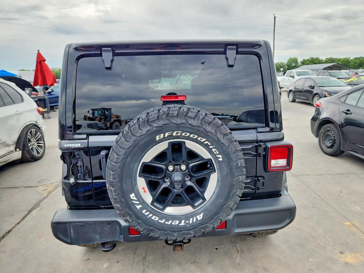 2021 Jeep Wrangler Unlimited Sahara - Фото 6