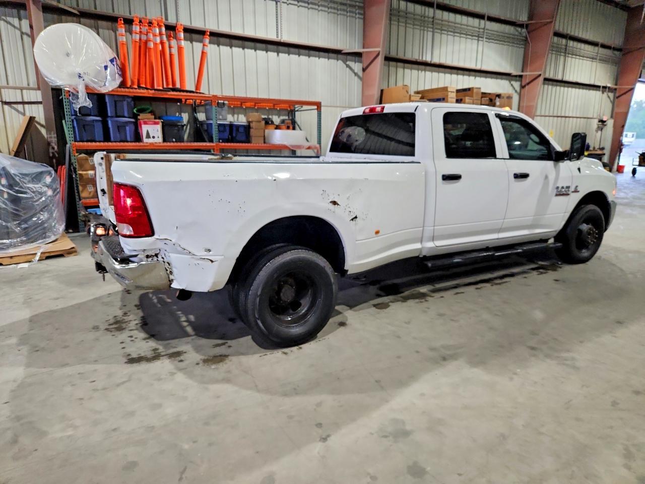 2018 Ram 3500 St - Фото 3