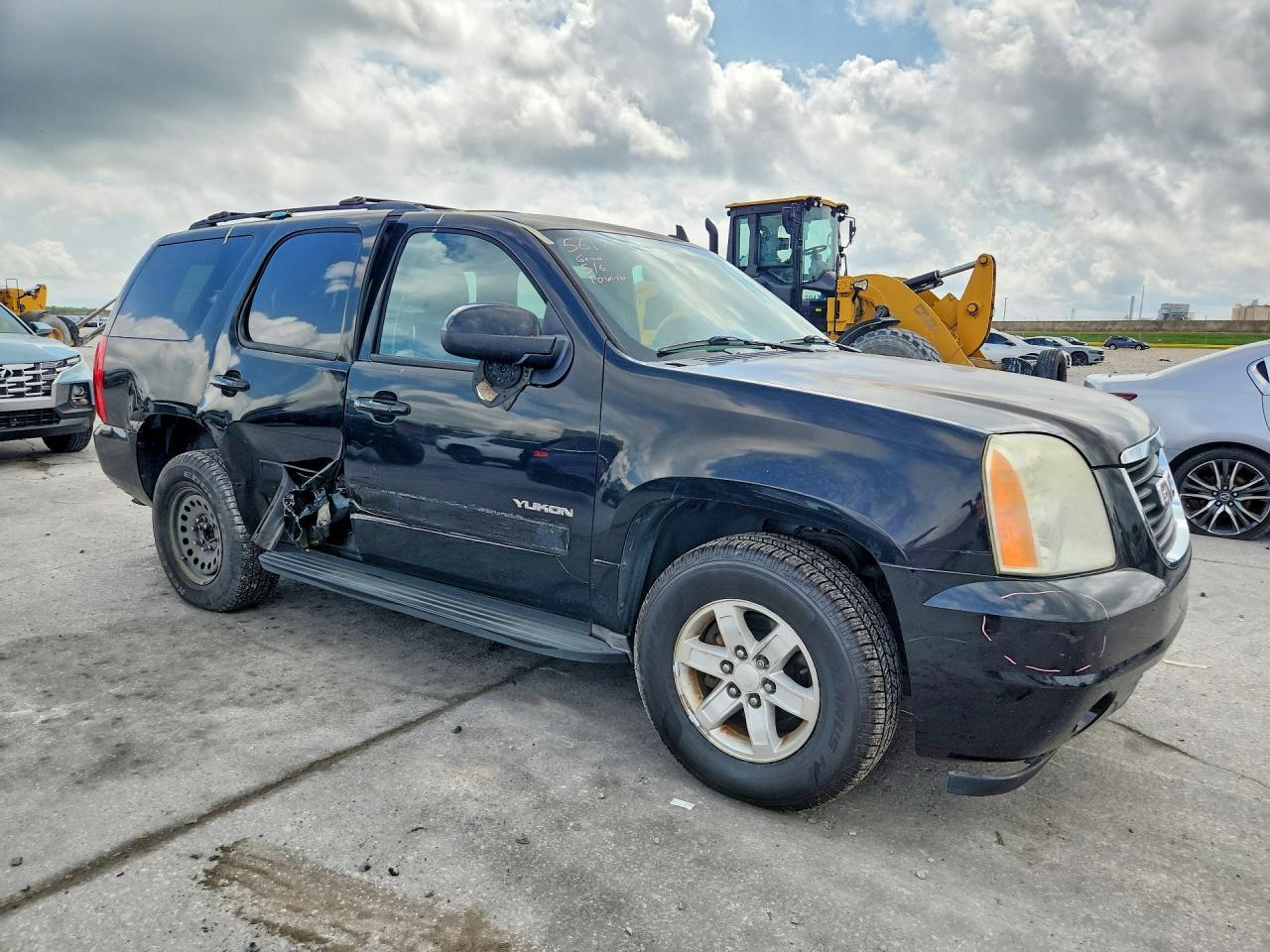 2011 GMC Yukon Sle - Фото 4