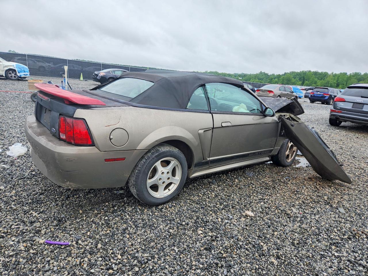 2002 Ford Mustang - Фото 3