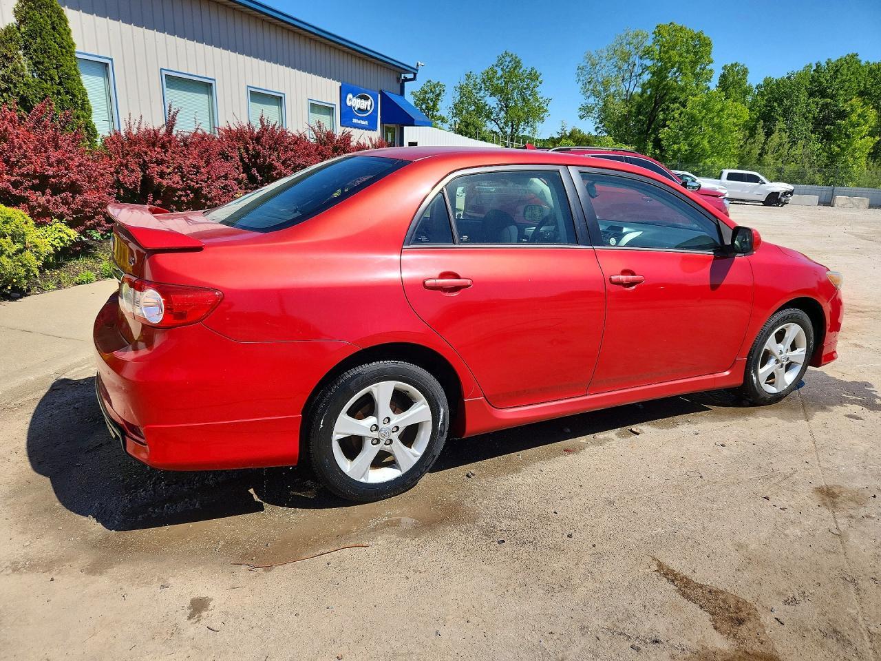 2013 Toyota Corolla S - Фото 3