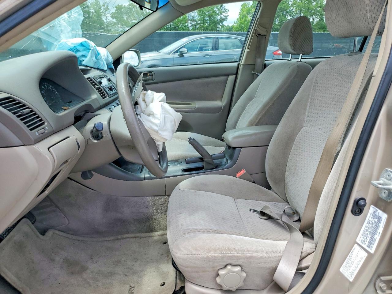 2002 Toyota Camry Le - Фото 7