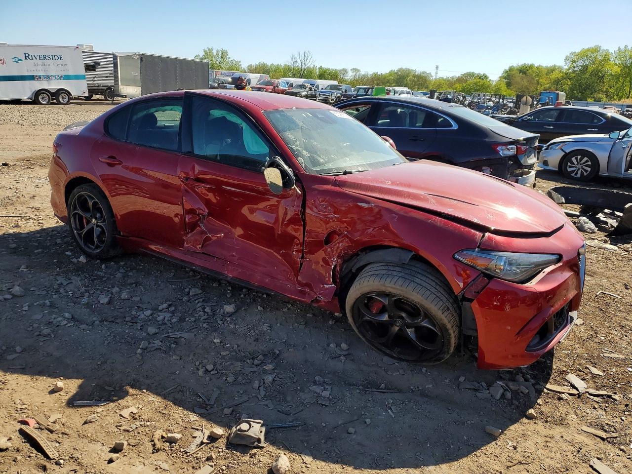 2018 Alfa Romeo Giulia Quadrifoglio - Image 4