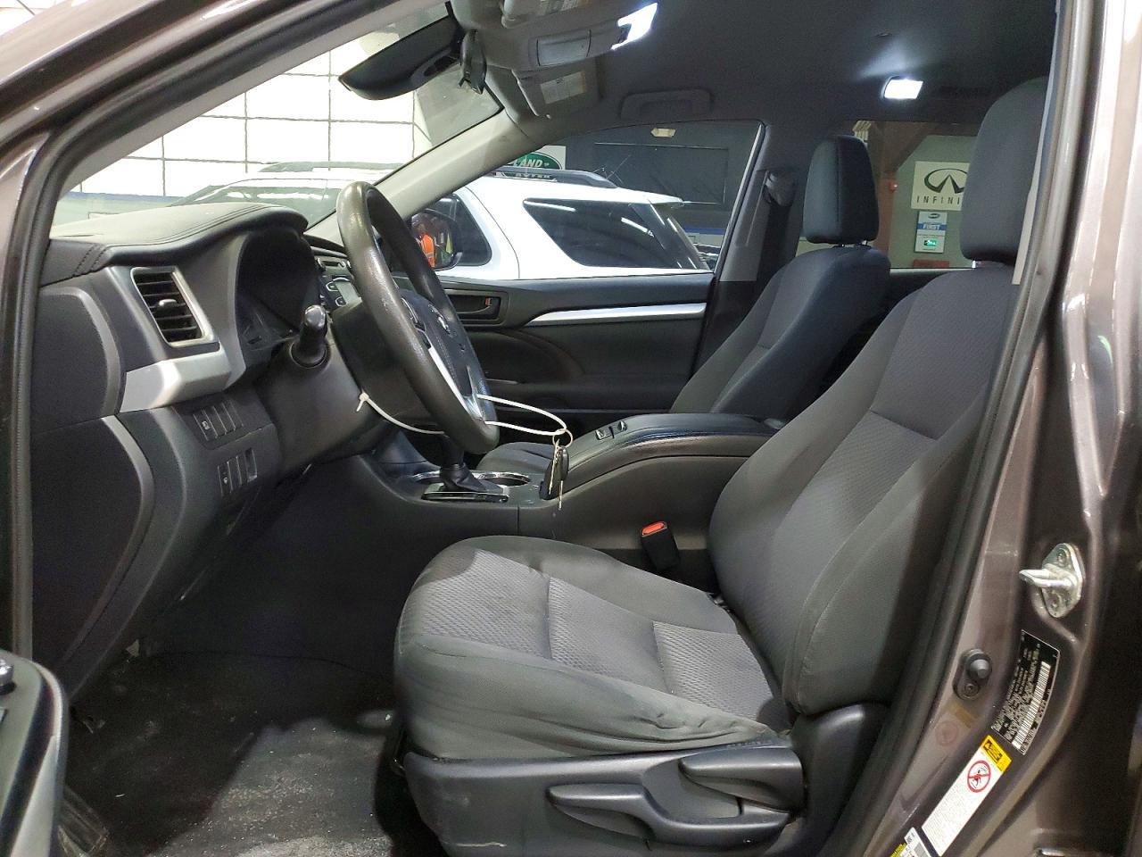 2019 Toyota Highlander Le - Фото 7