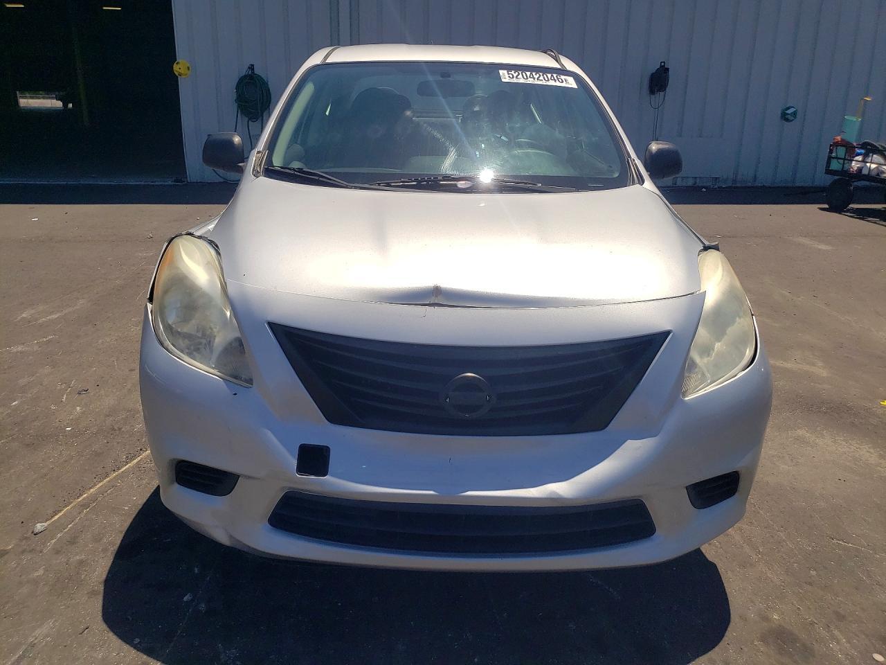 2014 Nissan Versa 1.6 S Plus - Image 5