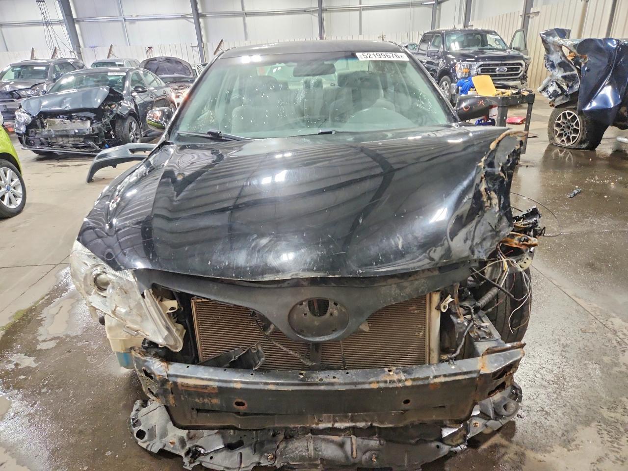 2011 Toyota Camry Le - Фото 5