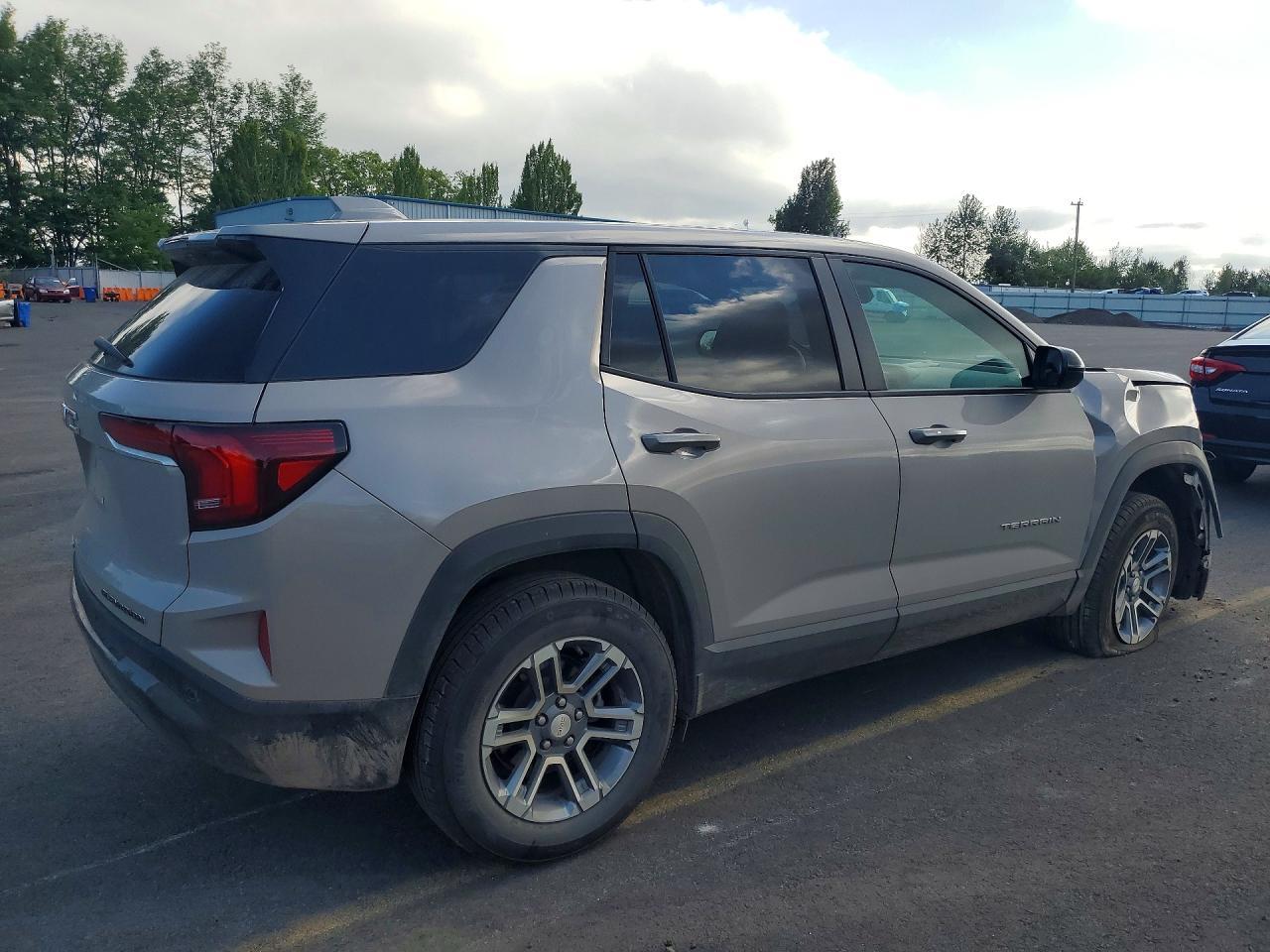 2025 GMC Terrain Elevation - Фото 3
