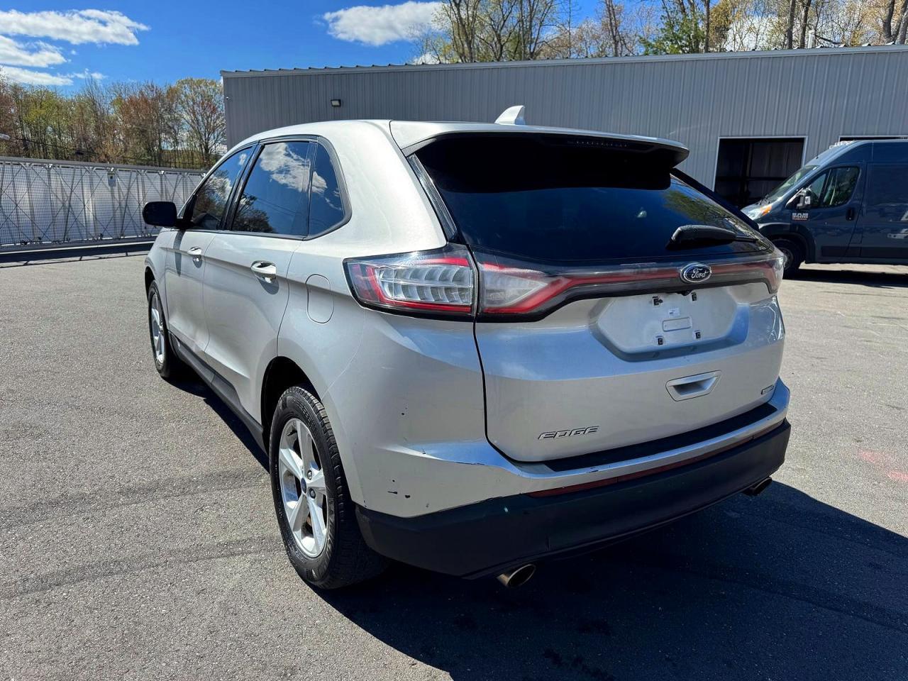 2017 Ford Edge Se - Фото 2