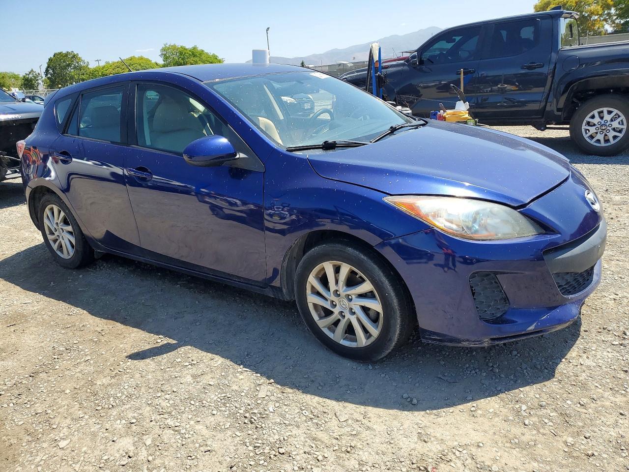 2012 Mazda 323 - Фото 4