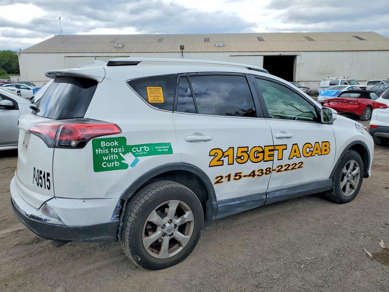 2018 Toyota Rav4 - Image 3
