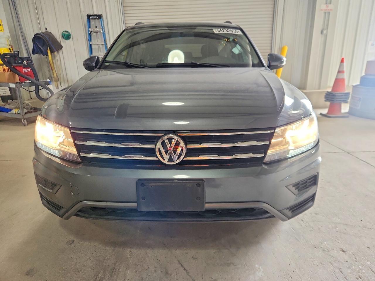 2020 Volkswagen Tiguan S - Image 5