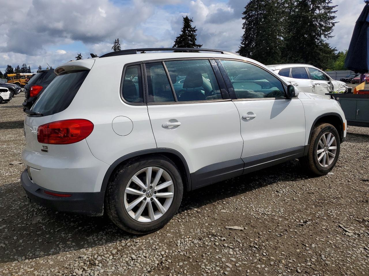 2018 Volkswagen Tiguan Limited - Фото 3