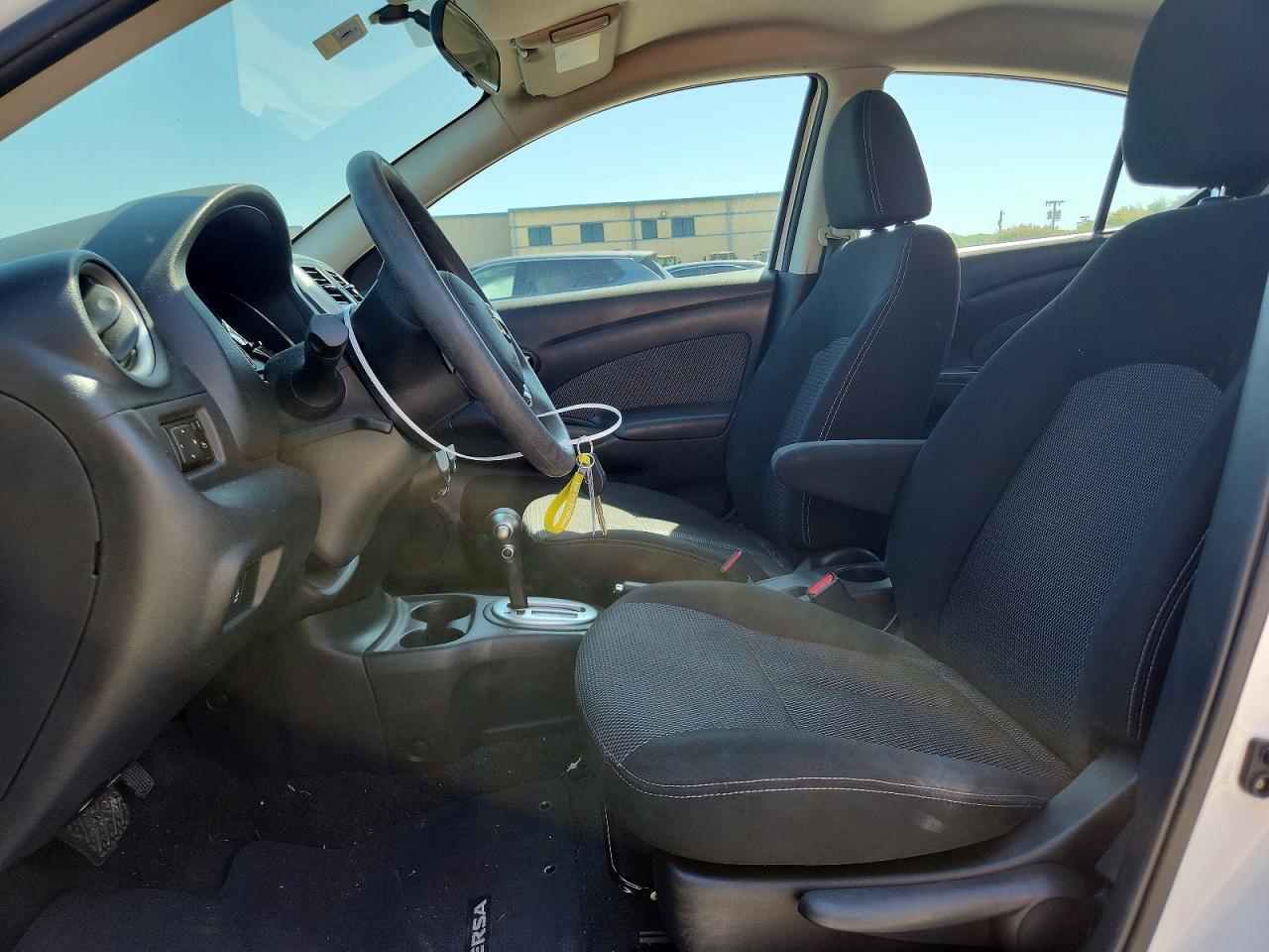 2014 Nissan Versa 1.6 Sv - Image 7