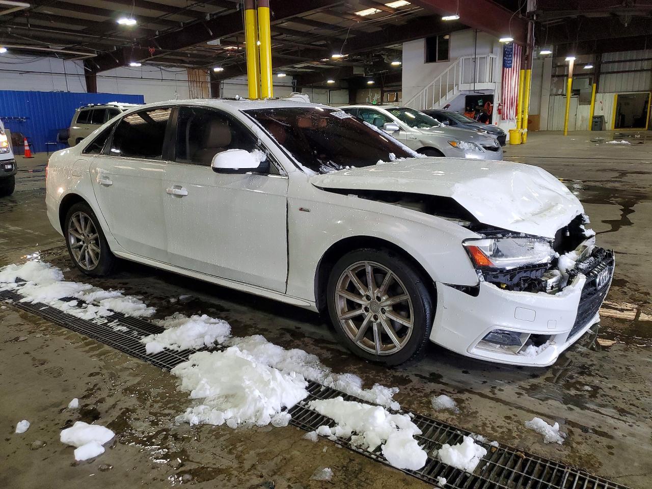 2015 Audi A4 Premium Plus - Фото 4