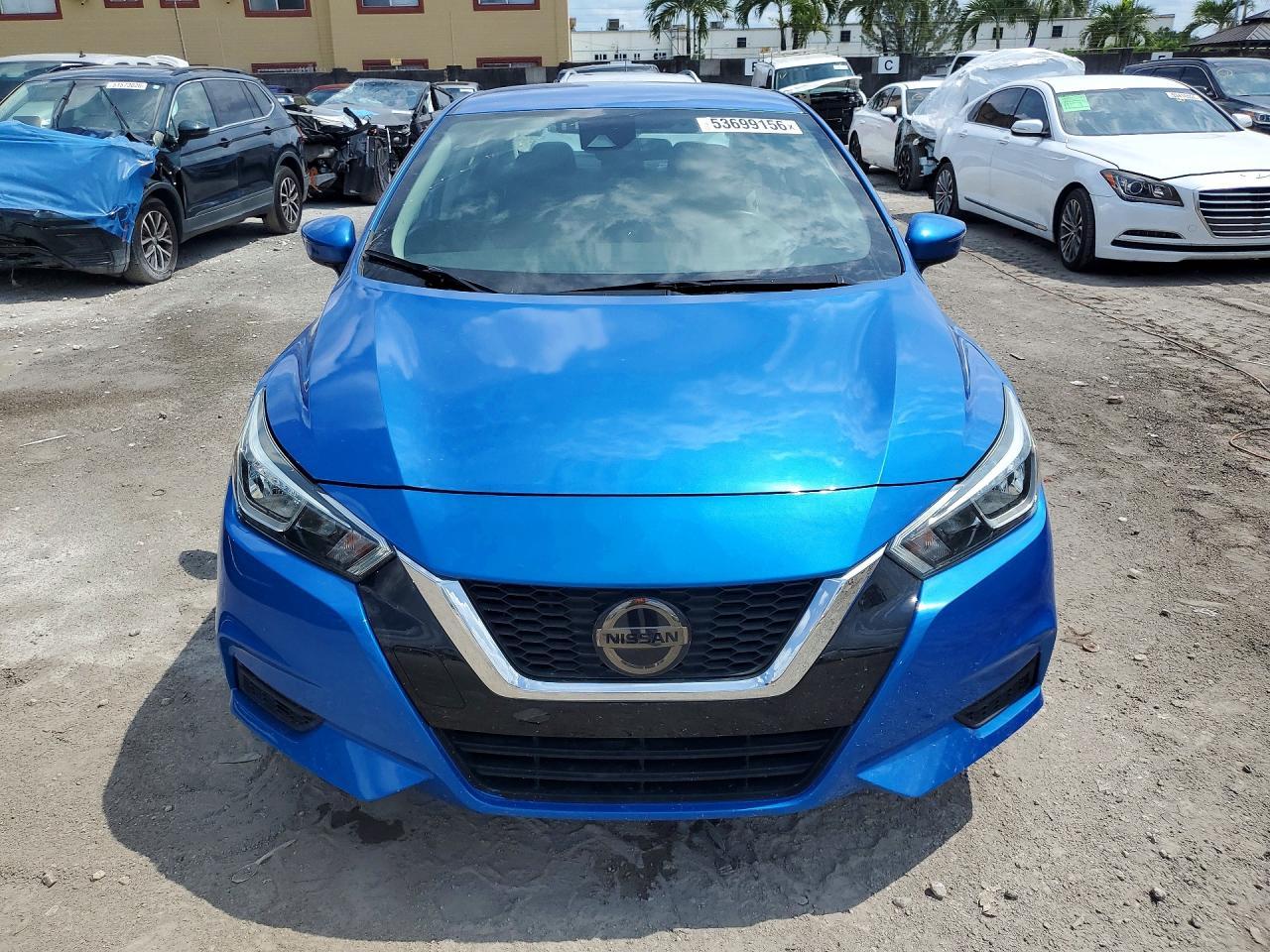 2021 Nissan Versa Sv - Image 5