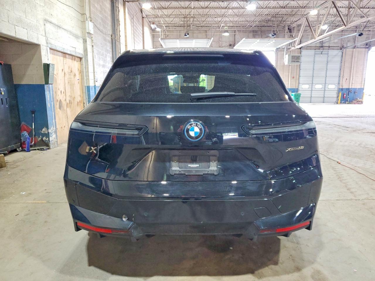 2024 BMW Ix xDrive50 - Фото 6