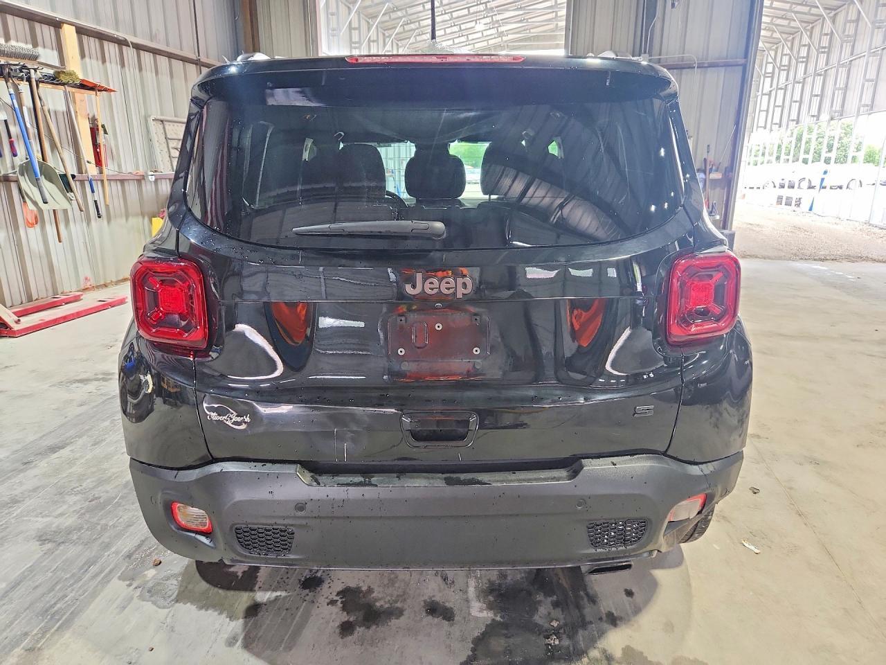2019 Jeep Renegade - Фото 6