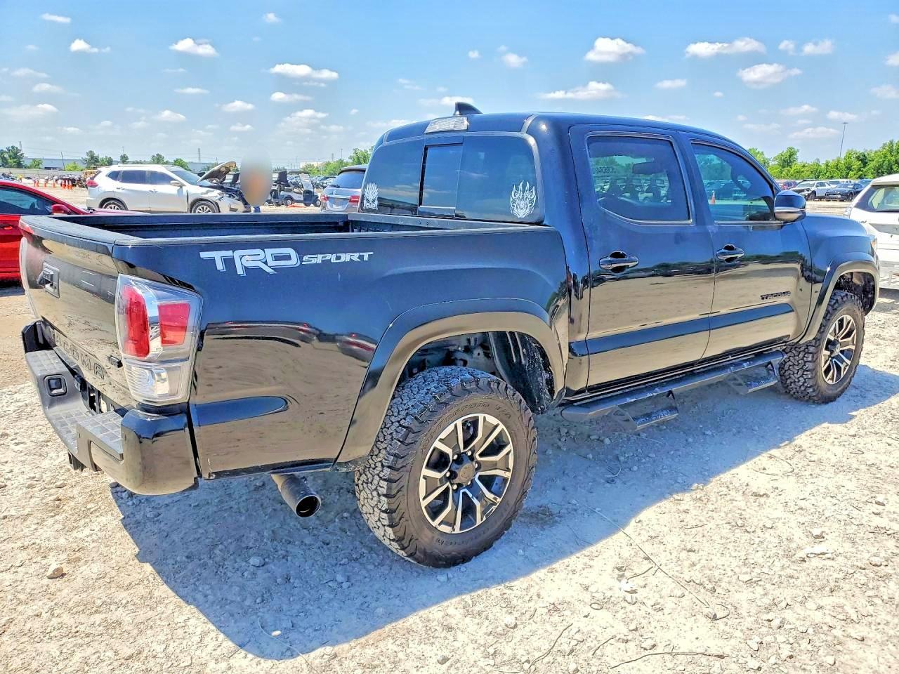 2023 Toyota Tacoma Trd Sport - Фото 3