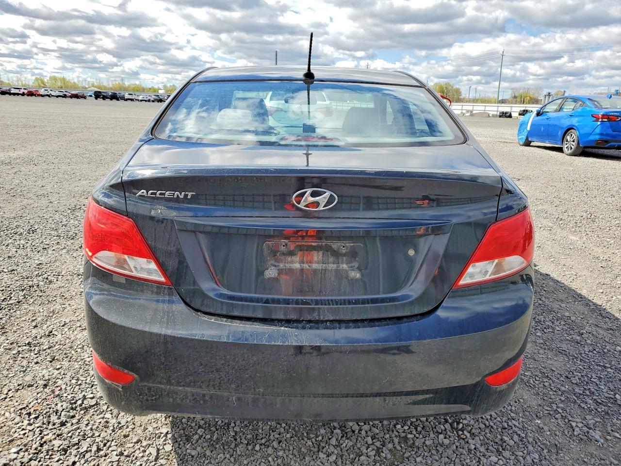 2016 Hyundai Accent Se - Image 6