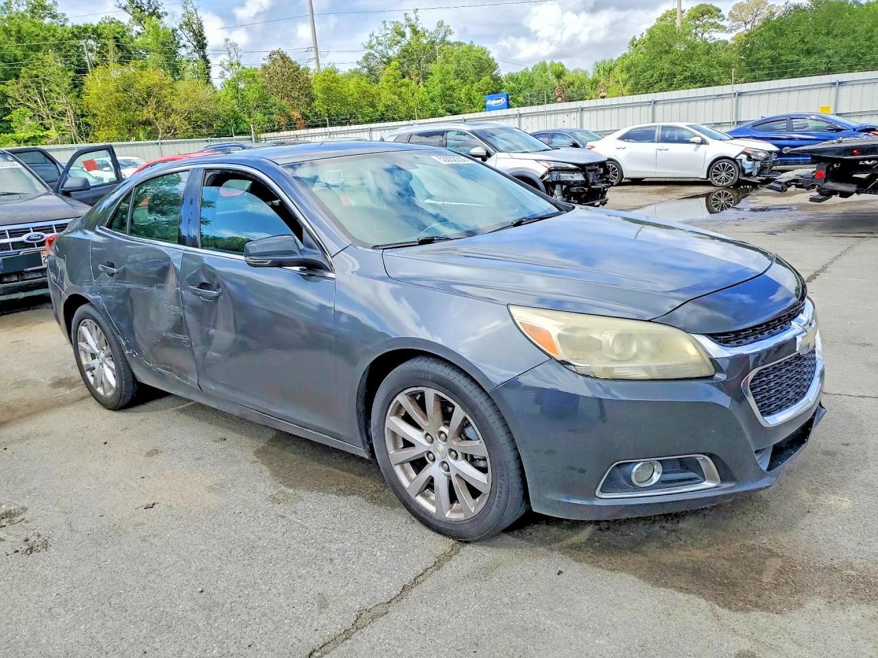 2015 Chevrolet Malibu 2Lt - Фото 4