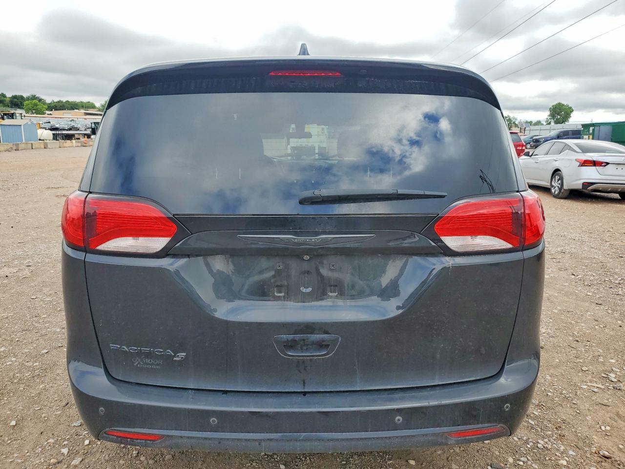 2019 Chrysler Pacifica Touring L - Фото 6