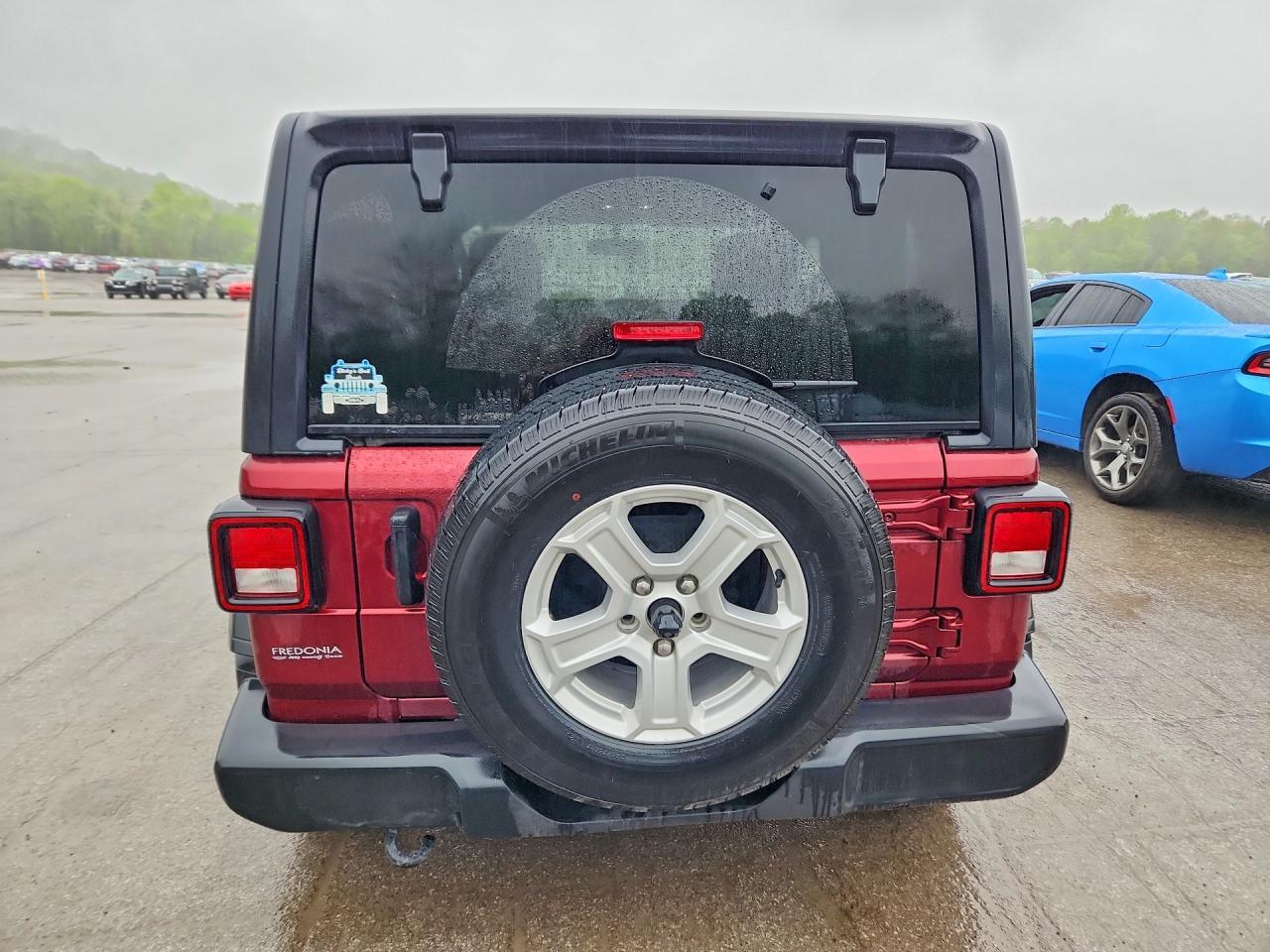 2021 Jeep Wrangler Sport - Фото 6