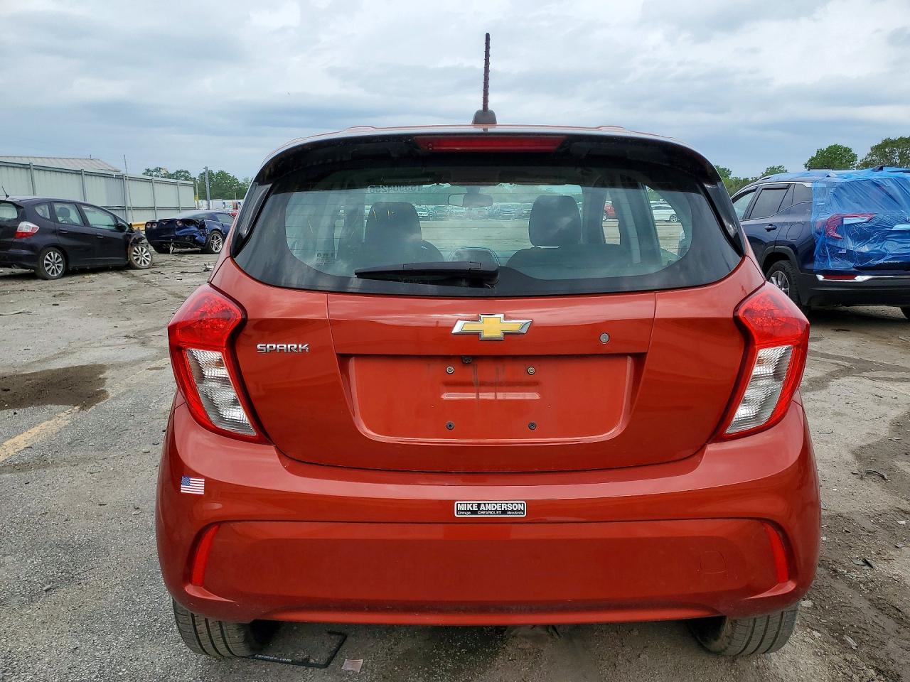 2021 Chevrolet Spark Ls - Фото 6