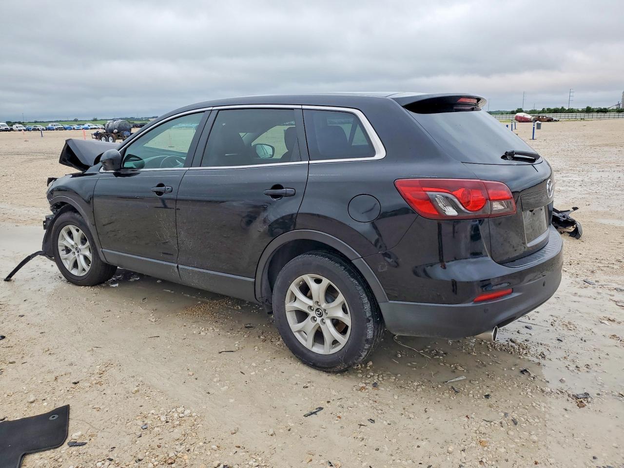2013 Mazda Cx-9 Touring - Image 2