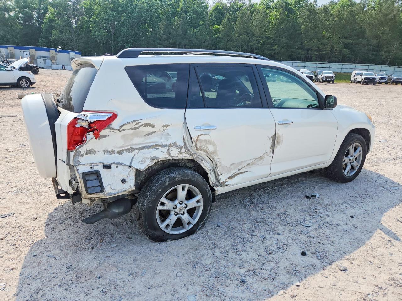 2012 Toyota Rav4 - Image 3
