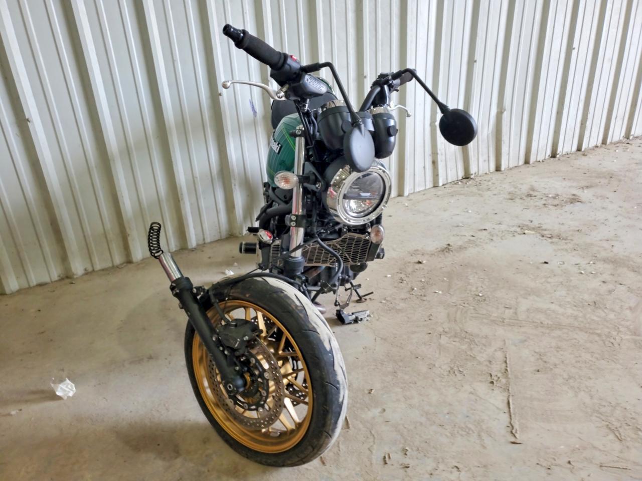 2022 Kawasaki Er650 M - Фото 2